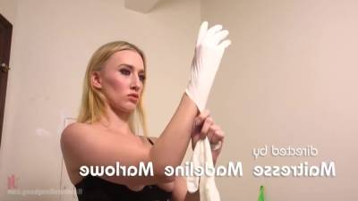 Realtor Pumped - hotmovs.com