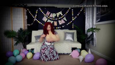 Birthday Wish - hclips.com