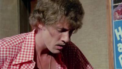 Classic 115 (1978) - upornia.com