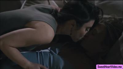 Serena Blair - Serena use her sextoy on Adiras wet pussy - fetishpapa.com