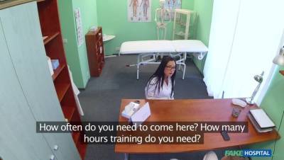 Sex Leads to Success for Hot Intern - porntry.com