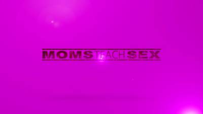 Step son intensive sex mom better then dad on valentines day s7:e7 - sunporno.com