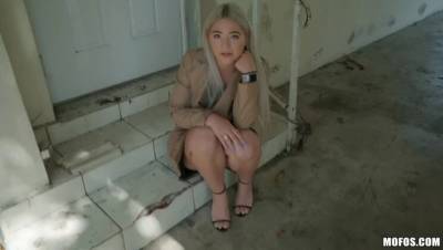 Sean Lawless - Adulteress in Distress - xxxfiles.com