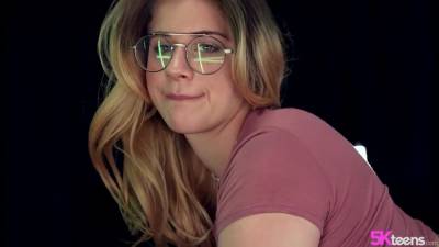 Taylor Blake In Rough Sex - upornia.com