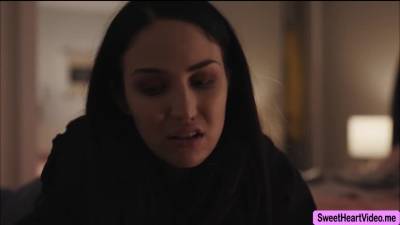 MILF and Daughter taste their wet pussies - fetishpapa.com