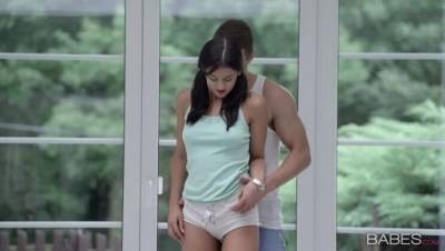 Max Dior - Billie Star - Coco de Mal - Peeping Tom - veryfreeporn.com - Czech Republic