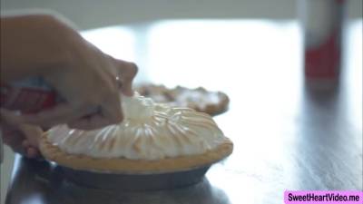 Serena Blair - Serena and Leda does a mess on the kitchen - fetishpapa.com