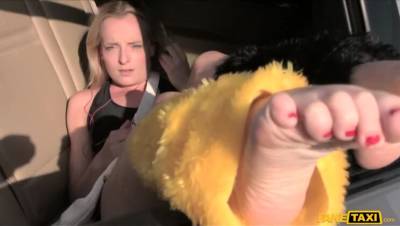 Creampie Ride for a Cheerleader - veryfreeporn.com