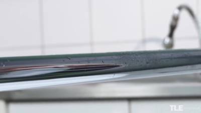 Teen Nurse Masturbating Her Pink Shaved Pussy In Rubber Gloves Solo - hotmovs.com