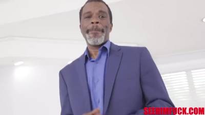 Richard Mann - Richard Mann - Being Worshiped - upornia.com