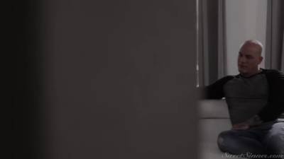 The Friend With Benefits - hotmovs.com