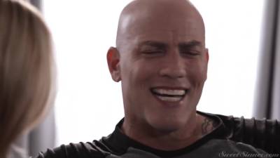 The Friend With Benefits - hotmovs.com