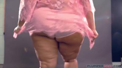 Crazy Xxx Clip Milf Newest - hotmovs.com