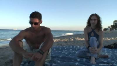 Lovely Petite Amateurs Teenager Is Picked Up - Big Cock - hclips.com