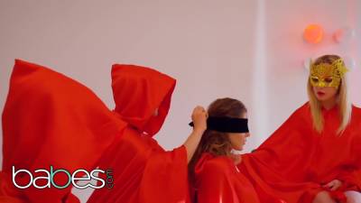 Sybil - Kristal Kaytlin In Babes Unleashed Sybil Haze Me - hotmovs.com