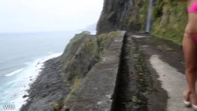 Sharing Her Holiday Souvenirs - hotmovs.com