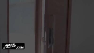 Uncle - Pervert Step Niece Flashes Her Tits And Seduces Step Uncle - upornia.com