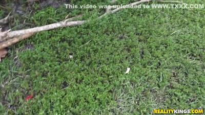 Tony Rubino In Cold Popsicle Inside A Hot And Clean Shaved Latin Pussy - hotmovs.com