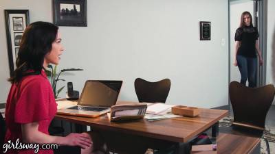 I Teased The Journalist To Get A Better Book Review - sexu.com