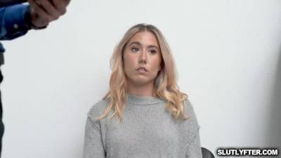 Michael Vegas And Mike Mancini In Paisley On Her Knees Suck Mike - hotmovs.com