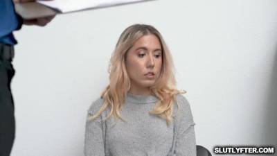 Michael Vegas And Mike Mancini In Paisley On Her Knees Suck Mike - hotmovs.com