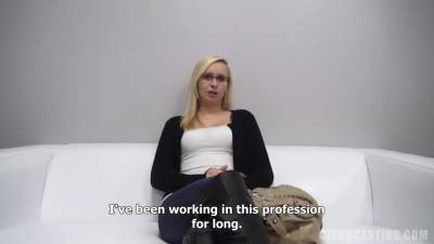Blond Girl With Glasses Shows Body At The Casting - hotmovs.com