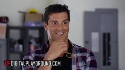 Amia Miley - Big Tit Party Girl Gets Pounded - Amia Miley - upornia.com