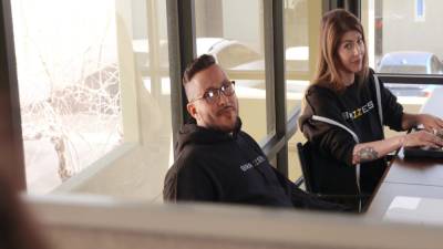 Behind The Scenes At The Zz Office - upornia.com