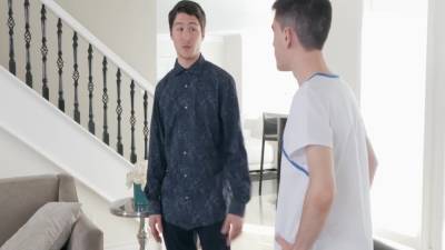 Ryan Keely - Happy Ending - Horny Ryan Keely Getting Her Happy Ending From Jordi - upornia.com