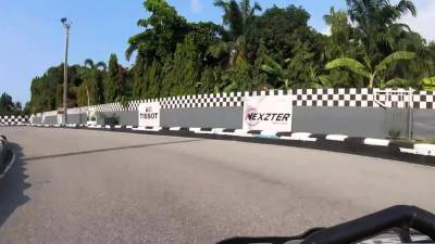 Busty amateur Thai slut loves wild rides - icpvid.com - Thailand