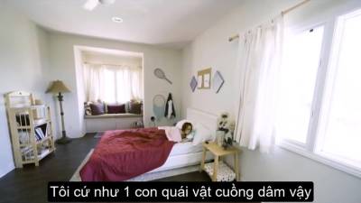 Masturbating With Brothers Toothbrush - hclips.com