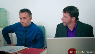 Keiran Lee - Brooklyn Chase - A Case of the Moan Days - veryfreeporn.com