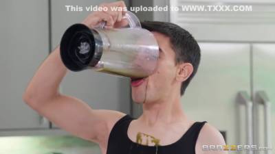 El Nino Polla - Sofia - Sofia Rose And Jordi El Nino Polla In Maybe The Biggest Lady Jordis Ever Pounded In His Porn Career - hotmovs.com