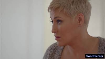 Ryan Keely - Kenzie Reeves - Lustful lesbians Kenzie Reeves and Ryan Keely licking pussy in 69 - fetishpapa.com