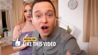 Busty Hottie Celebrates Christmas By Having Sex With With Kiara Lord - hotmovs.com