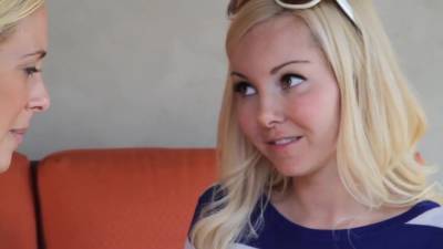 Blonde Sugar Mamas Who Wants To Enjoy Some Licking - upornia.com