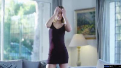 Feeling Blue - hotmovs.com