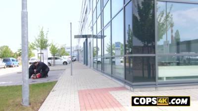 Cindy Shine - Stunning Petite Porn Star - hclips.com