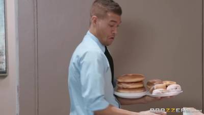 Kinky Lad Likes Donuts And Horny Buxom - Karma Rx And Xander Corvus - hotmovs.com