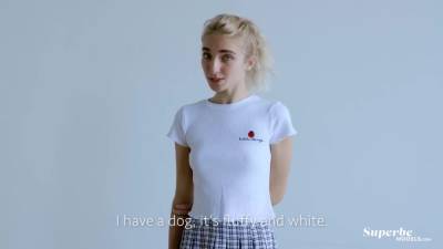 Bella Luz In Meet Bella - upornia.com