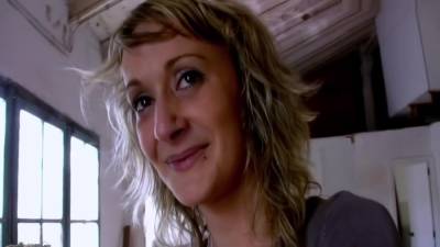 Sex And Money To Bribe An Inspector - upornia.com