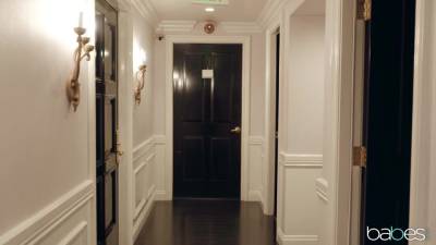 Participant Observation: Part 4 1 With Seth Gamble - hotmovs.com