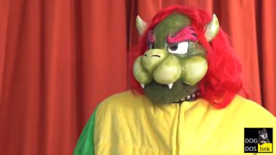 Super Mario Fucks Gorgeous Blonde Mature - hotmovs.com