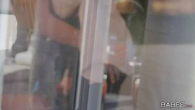 Darcie Dolce - Abigail Mac - Seducing Miss Dolce - veryfreeporn.com