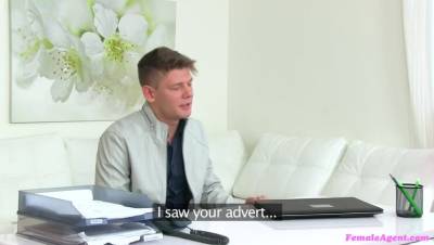 Sexy Agent Loves Stud's Big Cock - veryfreeporn.com