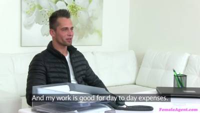 Horny New Agent Loves Stud's Cock - veryfreeporn.com