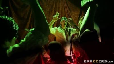 Abigail Mac - Jessa Rhodes - Johnny Sins - The Ballad of Johnny Nathan Part 2 - veryfreeporn.com