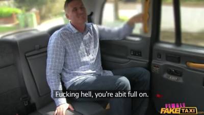 Blonde Cab Driver Loves Cock - veryfreeporn.com