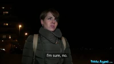 Short Hair Babe Fucked From Behind - veryfreeporn.com