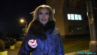 Park Bench Sex with Big Boobs - veryfreeporn.com